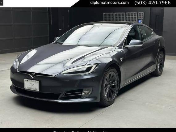 TESLA MODEL S 2018 5YJSA1E24JF266551 image